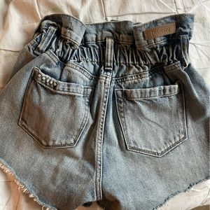 Women’s shorts.. size 34, never worn.. Very comfortable denim.